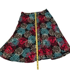 GEORGE Stretch Beautiful soft red white & blue floral skirt